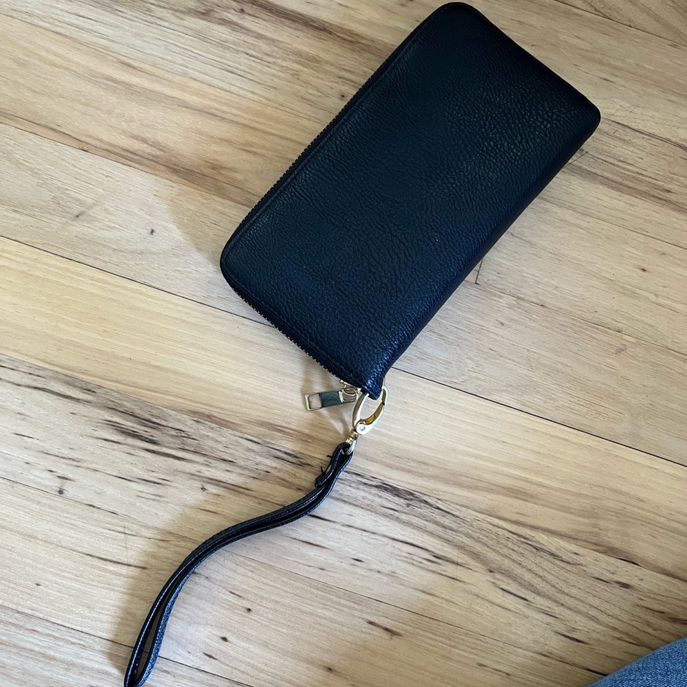 Black Wallet